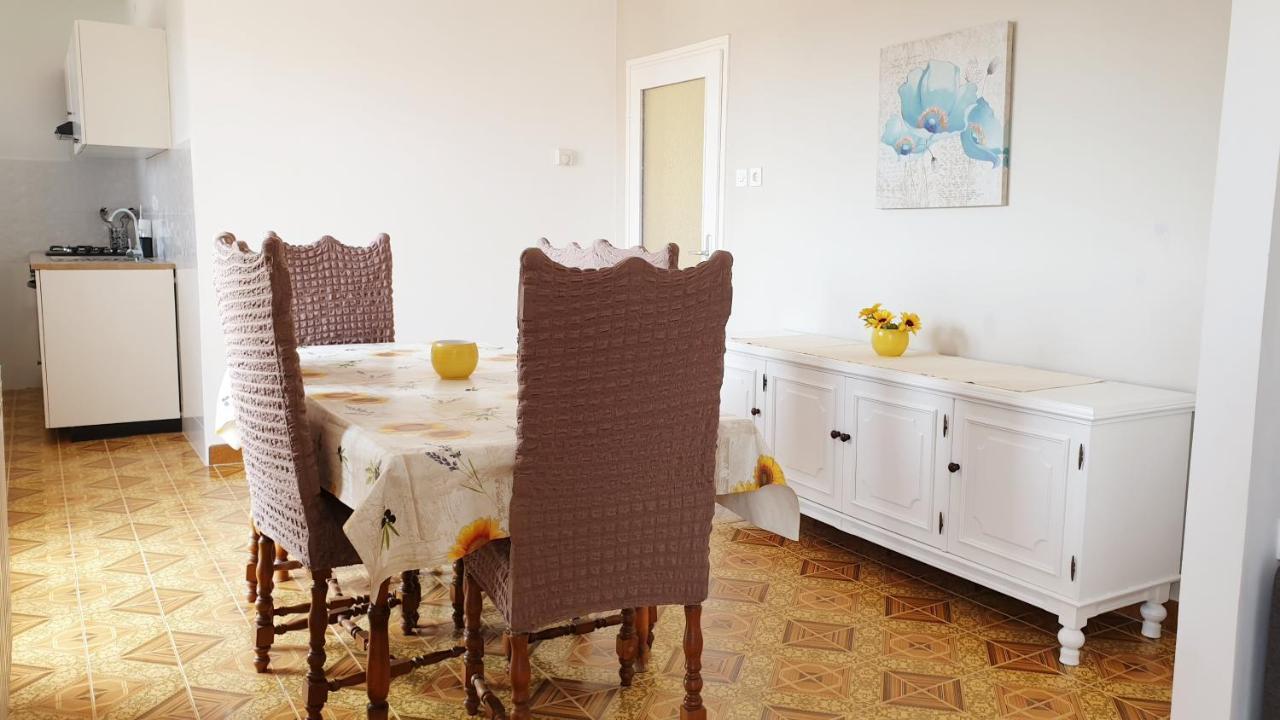 Apartment Amalia Labin  Εξωτερικό φωτογραφία